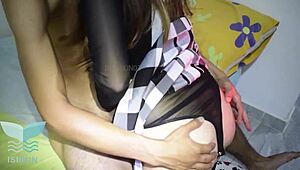 यूरोपियन वुमन लैटिनोस के पेनिस से एडिक्टेड, एनल वर्जिनिटी लूज करती है