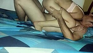 el coño de mi hermanastra le gusta ser follado por mi verga 😏