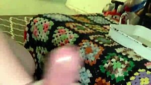 Enjoying some good sloppy head on this big black cock 😋