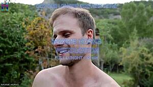 Gay Outdoor Show Mein Bade Toys Se Fisting Aur Lund Chusai Aadmiyon Ke Saamne 😜