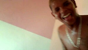 pegando uma ENFERMEIRA ruiva do RABÃO