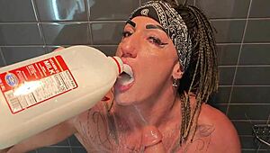 I Fuck Bathed in Milk with Big Tits Mature Rimjob Ass