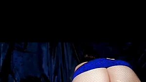 That pervert neighbor couldn't resist the mexican girl in micro shorts and fucked her! 😈