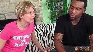 Blonde hottie jamie foster intensely eaten and banged by rome major in wet cowgirl action