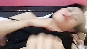 Thai Babe Fingers Juicy Pussy