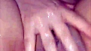 Milf tetona y arrecha x usa bolas chinas en su gran culo i masturbacion anal con bolas chinas