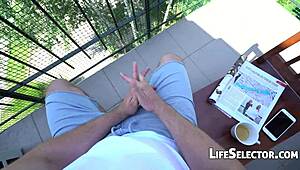 Eu Teen 18+ Likes It in the Ass - Julia Red