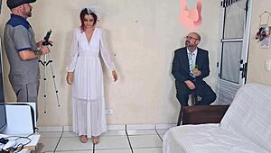bride fucks photographer while husband waits outside 😈