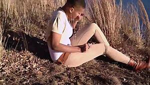 I can't get enough of this sexy red slut sucking my big cock 😍