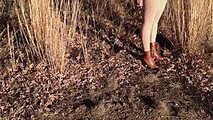 I can't get enough of this sexy red slut sucking my big cock 😍