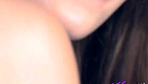 Lezzie Bff Truth or Dare Pussy Eating