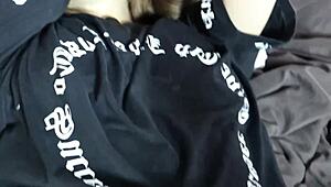 थाई गर्ल कॉस्प्ले में कहती है, देखो मैं अपने हसबैंड को इस होममेड वीडियो में चोदती हूँ