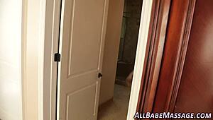 I touch myself as a lesbian babe