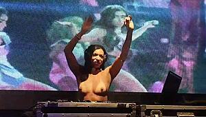 Lenev8 Shows Clit Piercing On Webcam For Fans