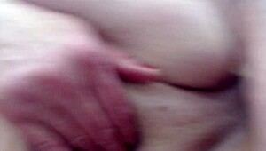 Hey Sean, check this surprise video where I beg you to breed me! 😏 From mature redhead Dawnskye1962.