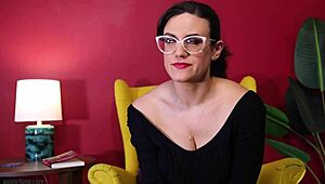 Wow, Hot Roommate Teases Cock in Dorm!