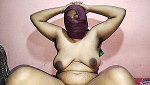 i share a bed with my stepmom and her friend, then we fuck.