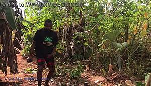 mad bbw picking dirt from the bin fucked by lonely guy with no wife