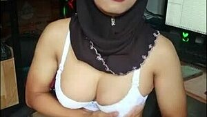 Black Hijab Transgirl Slut Masturbates Until Cum