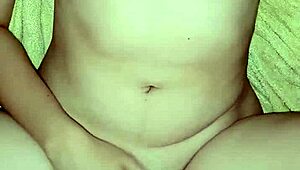 Sexy teen 18+ loves to fuck after taking a bath