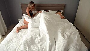 silent cheating stepmom gives amazing blowjob and lick on huge cock!