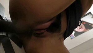 Mature milf gets world best creampie cumshot