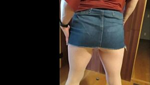 Watch This Cute Shy Redhead in White Pantyhose Rub Her Milf Pussy!