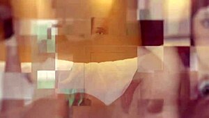 Teen student secretly plugs her ass at party