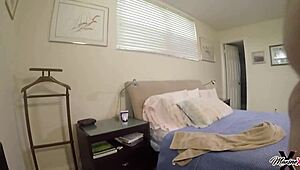 Sexy Nyssa Nevers Masturbates Maxine X Fisting Lesbians Alert