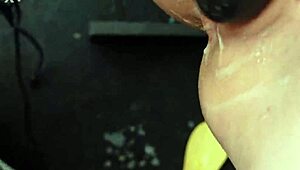 fisting leads to intense squirting