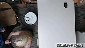 Watch this blonde muscle man steal the show!