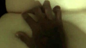 Meeting an older woman on Tinder for a casual chat