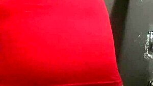 Hey, check out this fat booty tranny in a dress! 😍