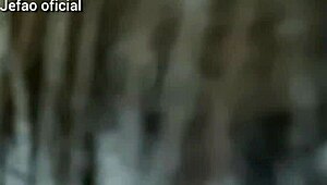 depois que saimos da balada fomos foder em casa e que delicia de tranza com creampie interracial