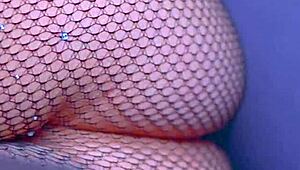 Watch that puffy pussy take a glass dildo!