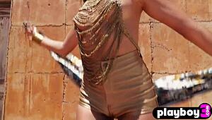 Katherinne Sofia Shows Amazing Natural Body