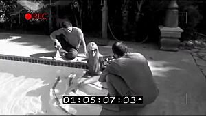 Is this super hot babe moaning during rough quickie sex?