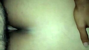 Arab milf wife shows off her sexy ass for hot fucking