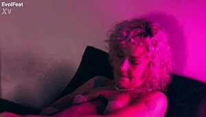 Just 2 queens having fun with their feet and hairy armpits