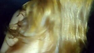 Put My Girlfriend to Suck Strangers' Cocks at Gloryhole