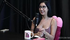 Compilados da Renatinha Melo cast with Tifany Rocha and Didy Reis - Part 2 on sheer red