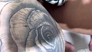 Eu E Minha Meia-Irma Estevamos Se Chupando Gostoso Quase Gozando Ae Chegou Meio-Irmao E Fodeu Eu Ela De Baixo Do Corbeto Na Minha Buceta E No Cuzinho Dela Ate Gozar Dentro Bem Gostoso