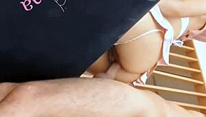 Hermosa Chica Cute Penetrada Hasta Correrse Hermosa Vagina Penetrada Por Una Gran Polla Video Completo