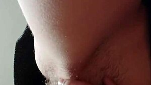 i masturbate my hairy pussy intensely until i cum