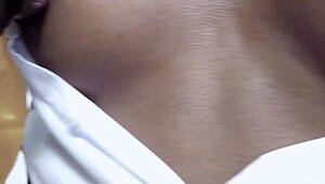 देखो हॉर्नी वाइस प्रिंसिपल ने बड़े ब्लैक डिक से क्या किया पेटाइट 18+ लड़की के साथ ऑफिस में