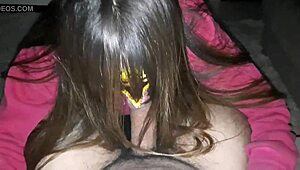 taking hot creampie on the sofa