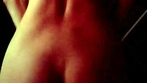 me chupa la pija y me saca la leche a sentones