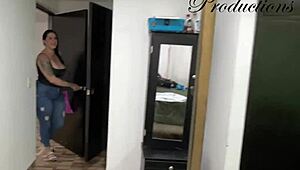 Hot milf gives delicious blowjob before train