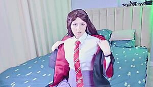 Big-breasted Hermione Granger gets Harry Potter's big dick