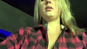 i no believe dis almost got expeld from gym cuz my cloths got horny seein my boobz jumpin hard